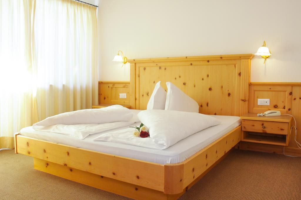 Hotel Vernagt Senale Esterno foto